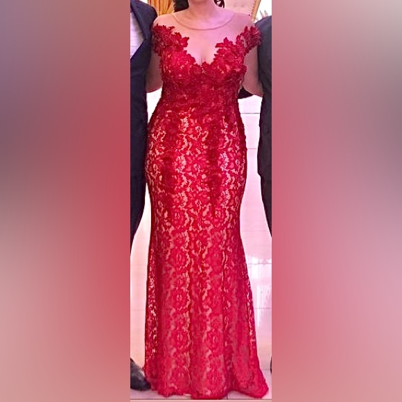 Tarik Ediz- red dress size 14 VERY GOOD CONDITION- Worn only for 4 hours!! - Picture 4 of 10